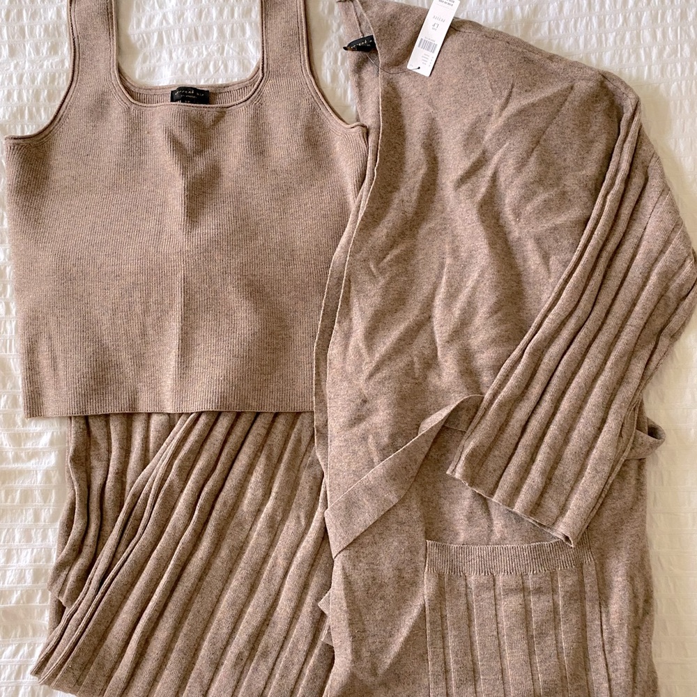 Anthropologie Lounge Wear 3 Piece Set. NWT. Size L